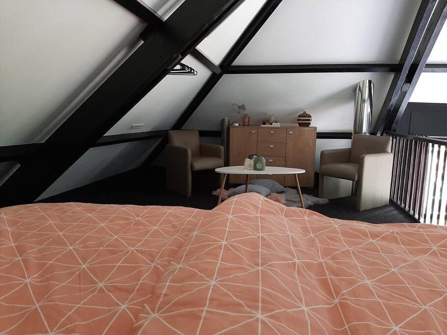 Vrijstaande Recreatievilla Met Ruime Omheinde Tuin Posterholt Exteriér fotografie